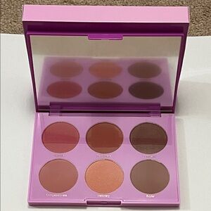 REALHER YOU ARE BRILLIANT BLUSH PALETTE - NEW!